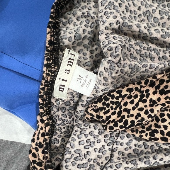 Miami Cheetah Print Capri Jumpsuit. Size Medium - Picture 4 of 4